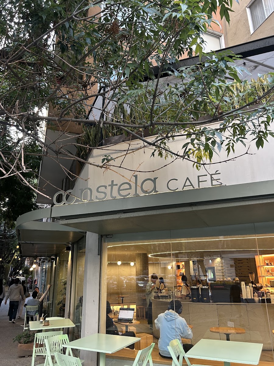 Constela Cafe
