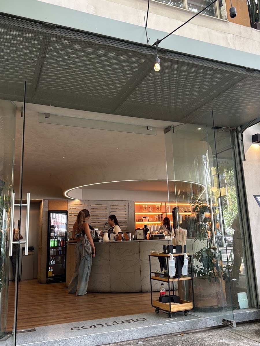 Constela Cafe Photo 3