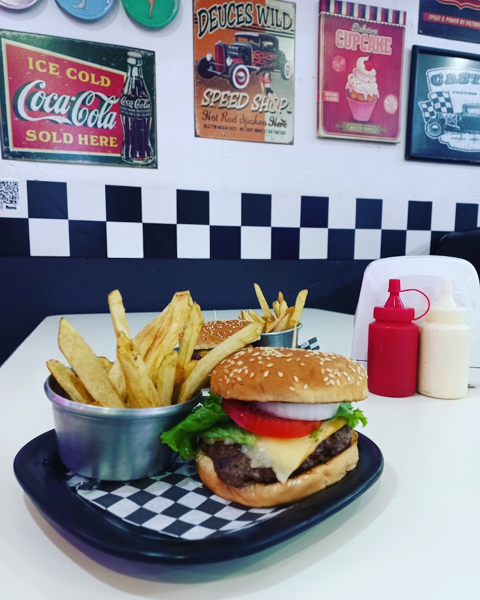 Lucy's Diner Photo 3