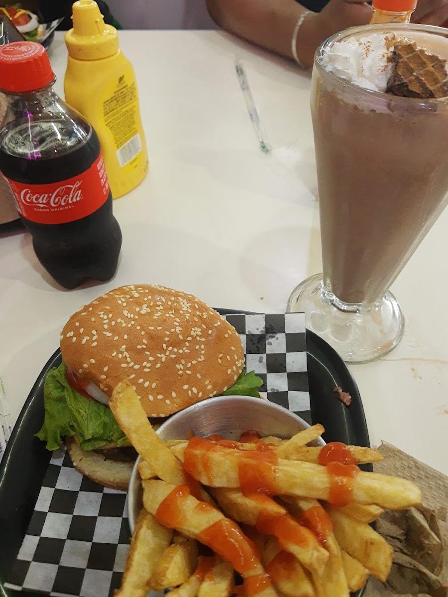 Lucy's Diner Photo 8