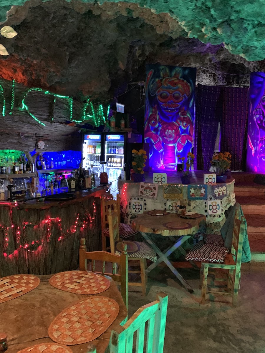Mictlan Restaurante Subterraneo Photo 4